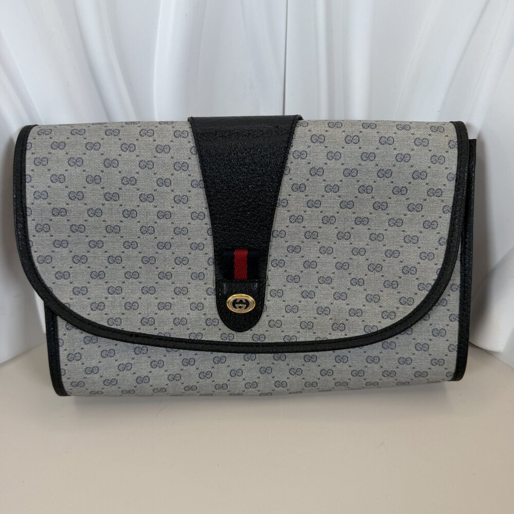 Gucci Micro GG Supreme Sherry Line Clutch Bag